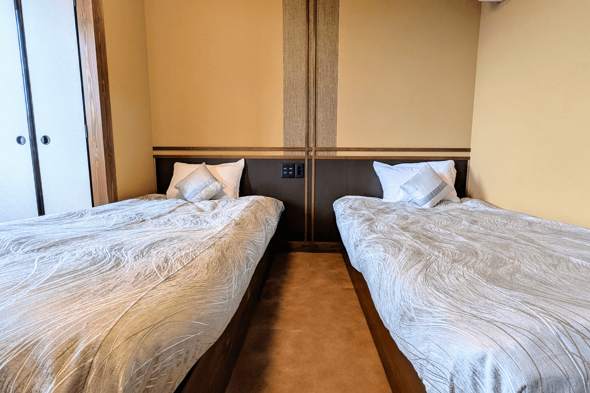 【2025年リニューアル】禁煙デラックスツイン｜ユニットバス-4